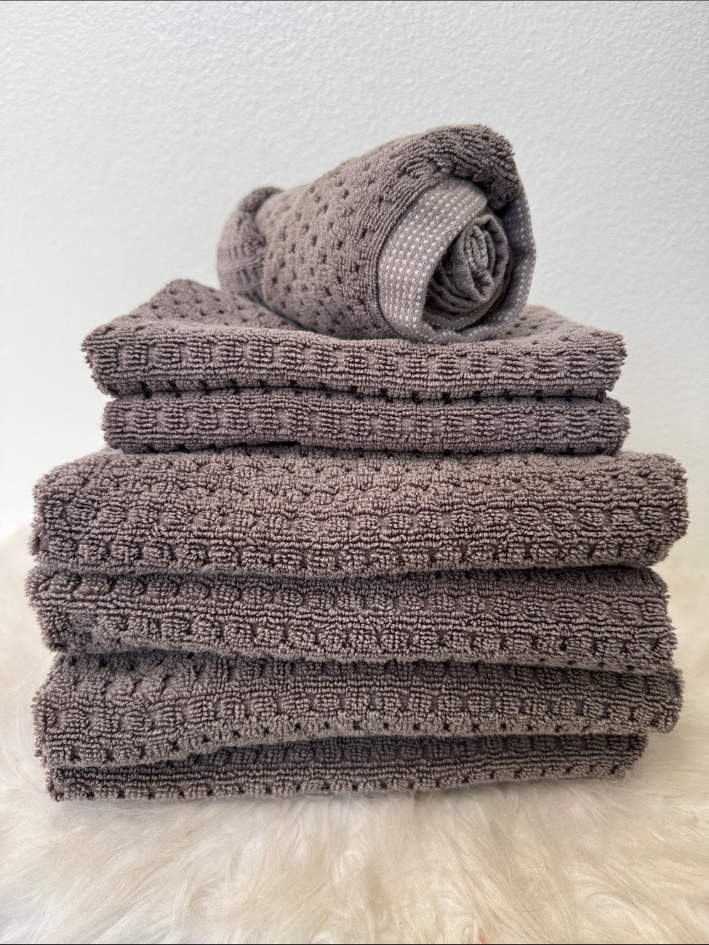 Textured Bath Towel Set in Taupe Gray